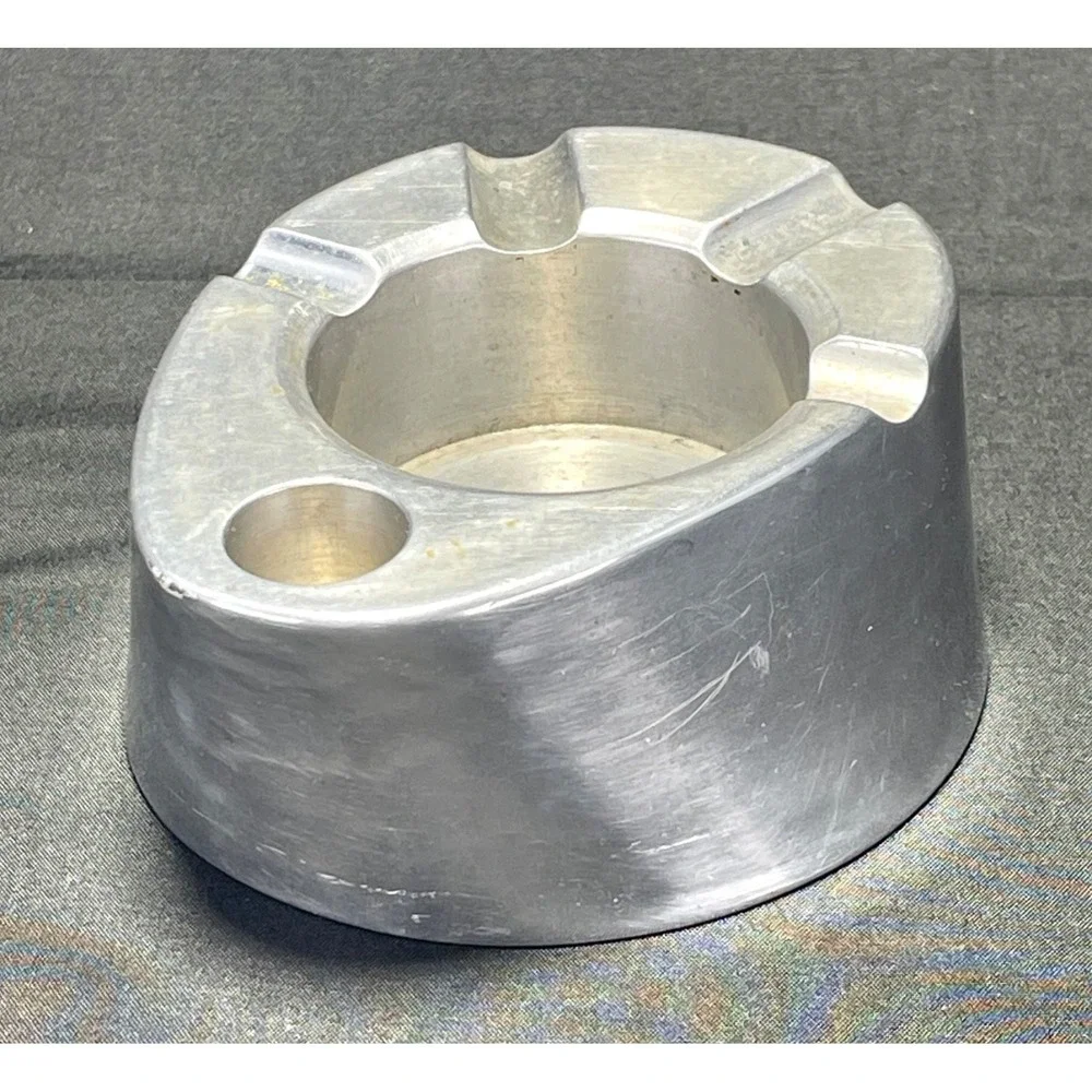 Machined‎ Oblong Aluminum Industrial Art Ashtray Executive Desk Accessory w/ Box